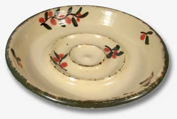 Redberry Vine Stoneware Soap Dish Angle View
